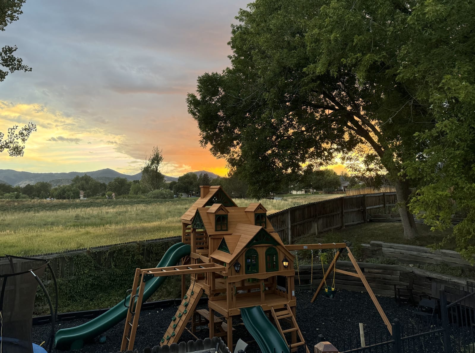 Monarch Mega Playset — view 2